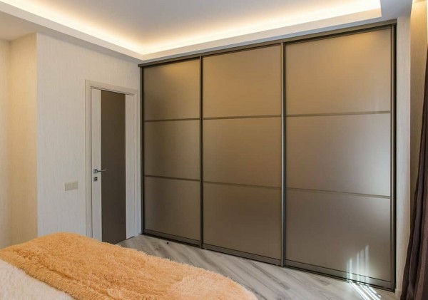 Шкаф-купе в спальню № 168