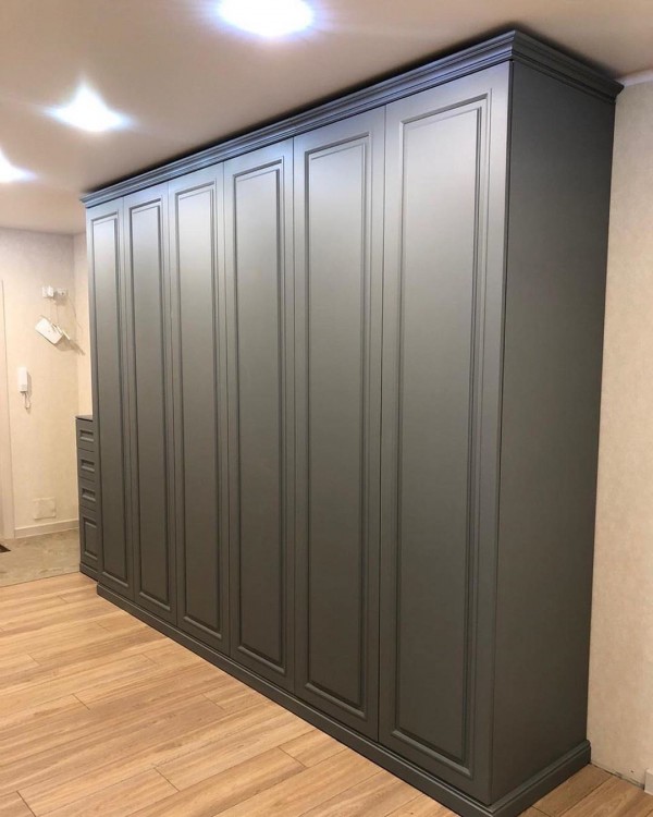 Распашной шкаф для прихожей № 142