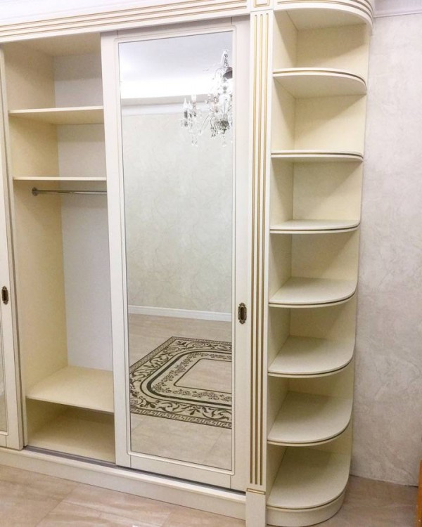 Встроеный шкаф-купе №02