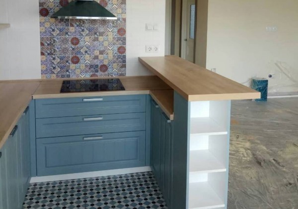 Кухня из крашеного МДФ №51