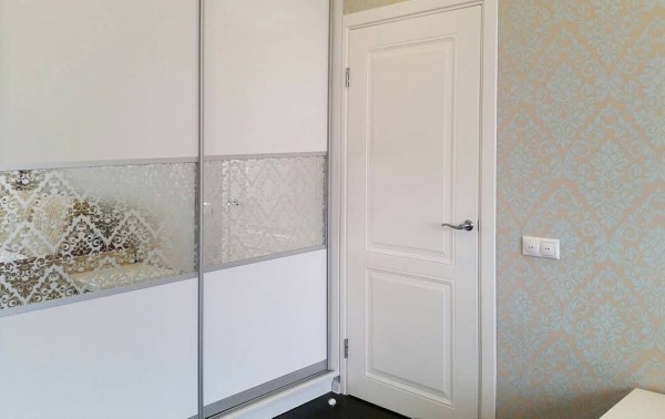 Встроеный шкаф-купе №01