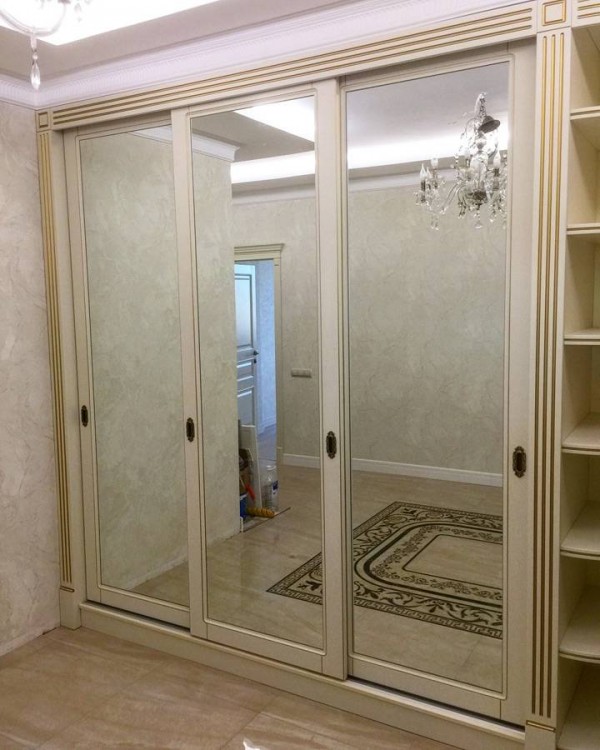 Встроеный шкаф-купе №02