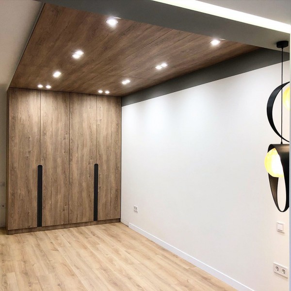 Распашной шкаф в гостиную № 148