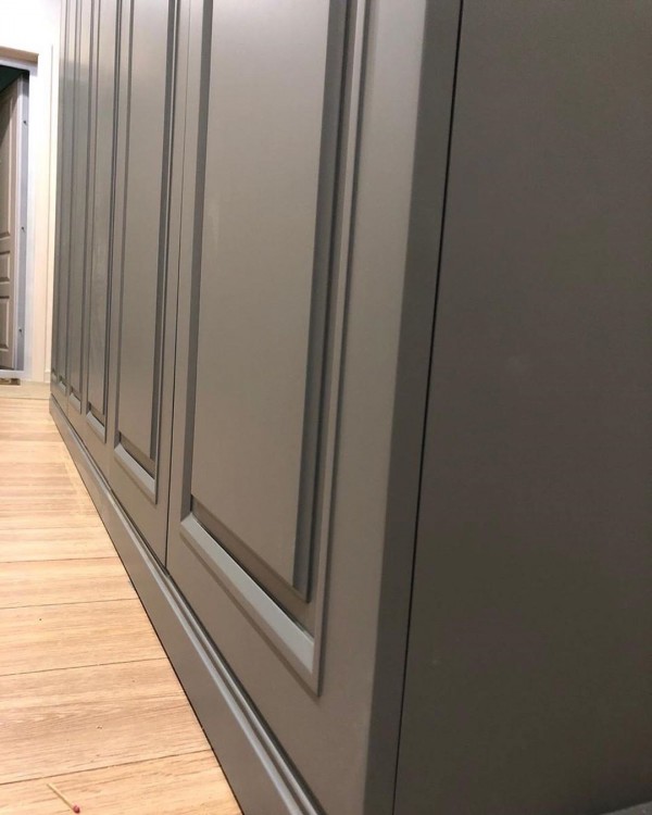 Распашной шкаф для прихожей № 142