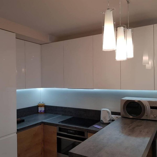 Кухня из крашеного МДФ №71