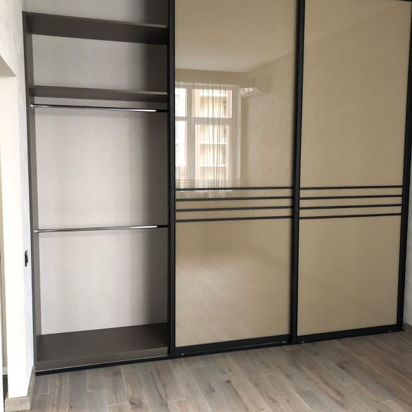 Шкаф-купе в спальню № 164