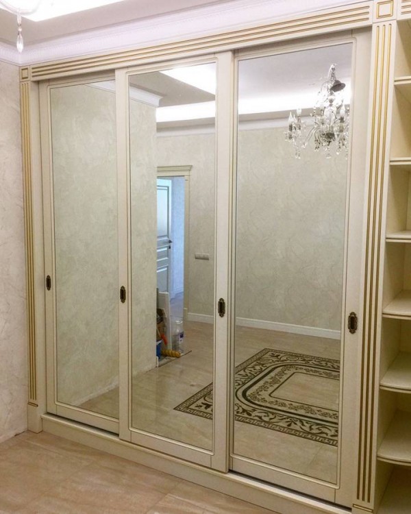 Встроеный шкаф-купе №02