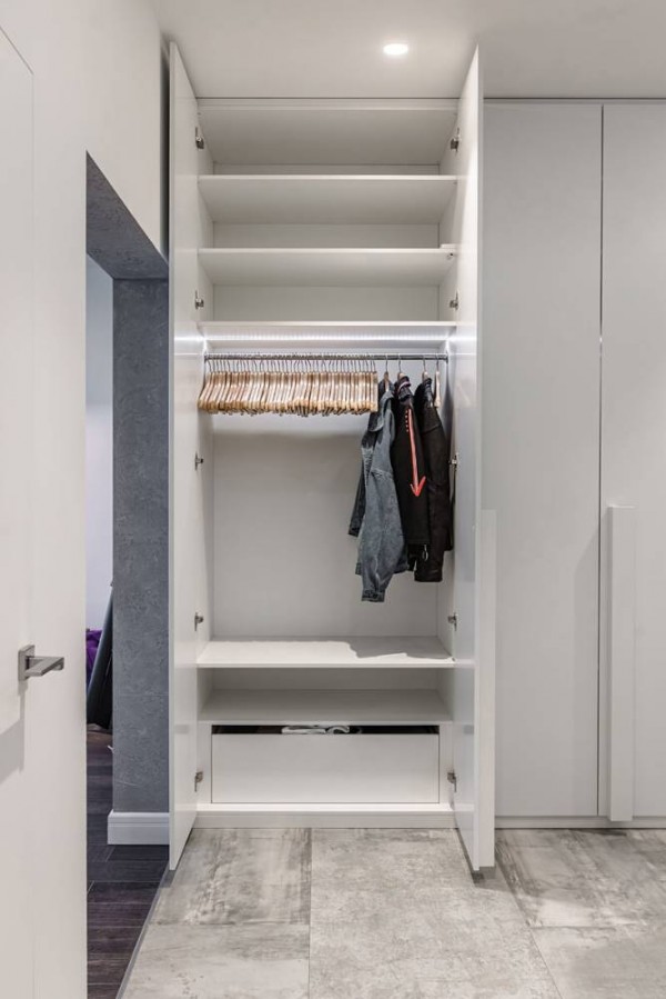 Шкаф-купе для прихожей № 61