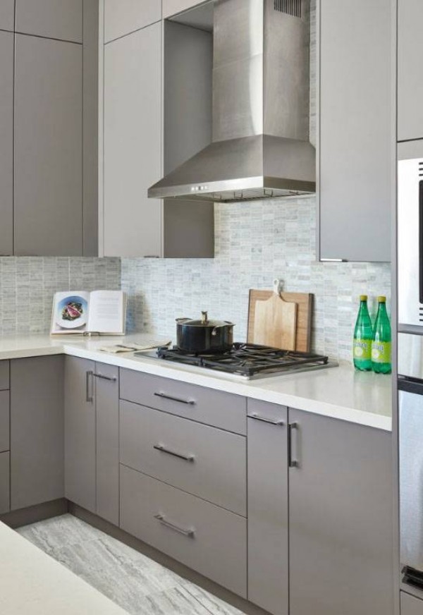 Кухня из крашеного МДФ №34