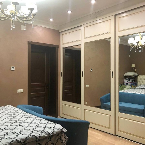Шкаф-купе в спальню №39