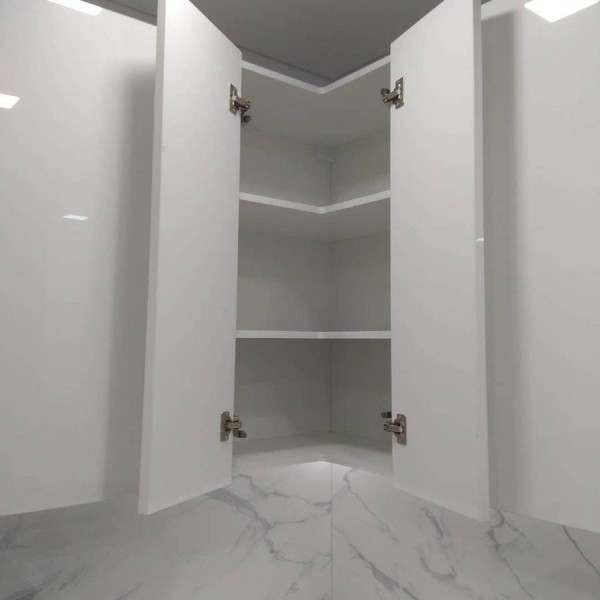 Кухня без ручек №01