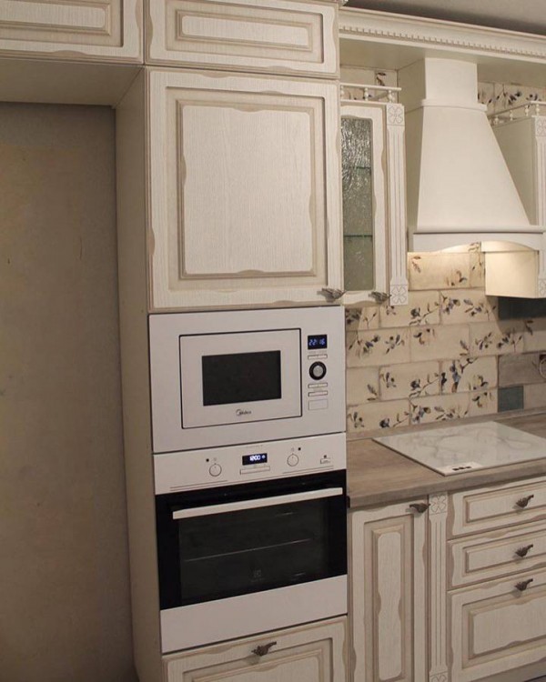 Кухня из крашеного МДФ №73